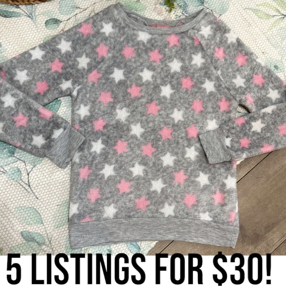 New BCBGirls Gray and Pink Star Cozy Soft Sweatshirt Size Small 7/8